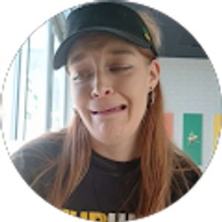 Profile photo of Lily Thomas