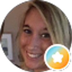Profile photo of Lindsey Morton
