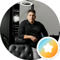 Profile photo of Yoan Esquijarosa