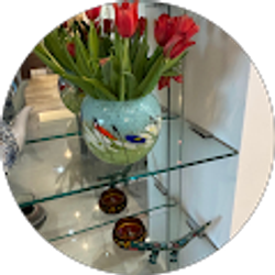 Profile photo of Elena Bloomstein