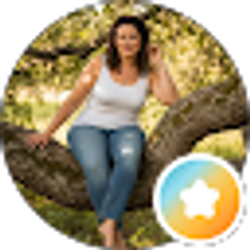 Profile photo of Julie Dreier