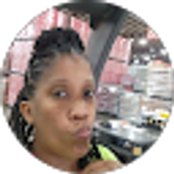 Profile photo of Jennifer Battle