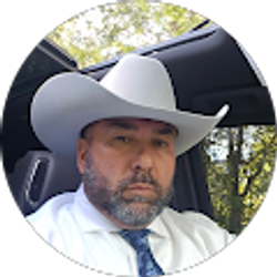 Profile photo of Ramon Pineiroa