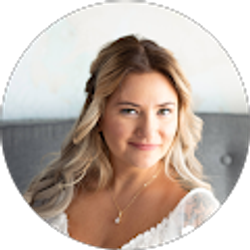 Profile photo of Maggie Froehlich