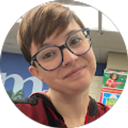 Profile photo of Kayla Edge