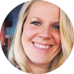 Profile photo of Jess Paris