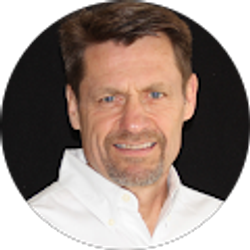 Profile photo of Bruce Peterson