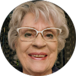 Profile photo of Peggy Molleur