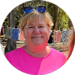 Profile photo of Diane Hoy