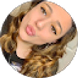Profile photo of Zoe Garcia