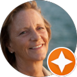 Profile photo of Beth Hird