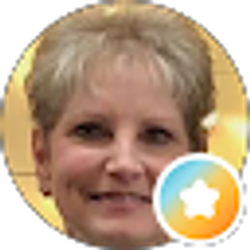 Profile photo of Lisa Rivas