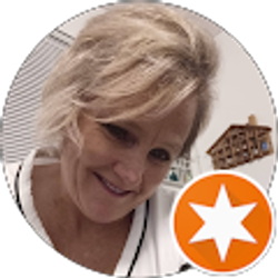 Profile photo of Stacey Powell