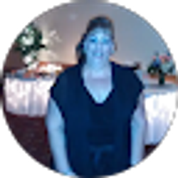 Profile photo of Cindy Lewis