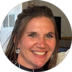 Profile photo of Rachel Schoenfelder