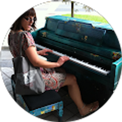 Profile photo of Rachel Weldon