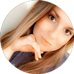 Profile photo of Chelsea Watkins