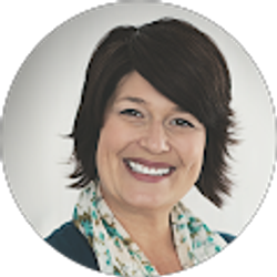 Profile photo of Shauna Chan