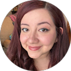 Profile photo of Amanda Romo