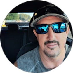 Profile photo of Vick Arnold