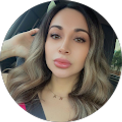 Profile photo of Afra Duran