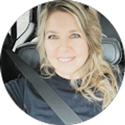 Profile photo of Dee Diana