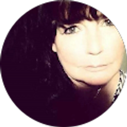 Profile photo of Rebekah Belanger