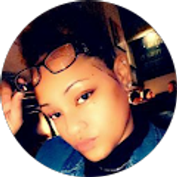 Profile photo of Lisa Williams (LiLi)