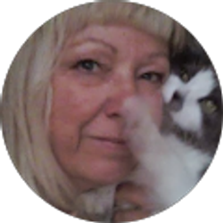 Profile photo of Debra Hunt