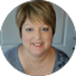 Profile photo of SuAnn Kelly