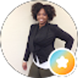 Profile photo of Mia Claxton