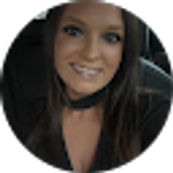 Profile photo of Rebecca Spade