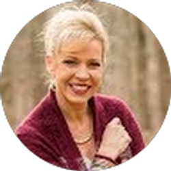 Profile photo of Connie Raynor