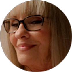 Profile photo of Dawn Elkins