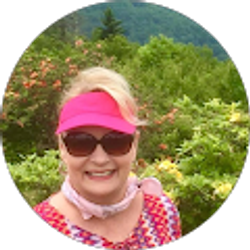 Profile photo of Christina Ashley