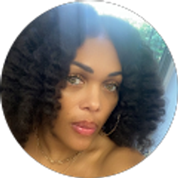 Profile photo of Gianna