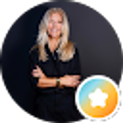 Profile photo of Shelly O'Neil Real Estate