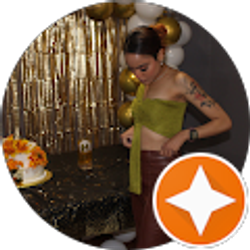 Profile photo of naomi de lacruz