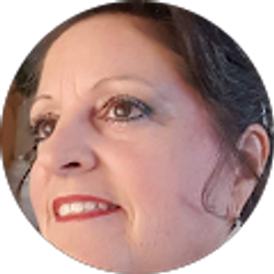 Profile photo of Christine Finch