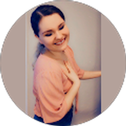 Profile photo of Jenna Sue