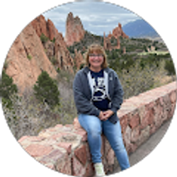 Profile photo of Stephanie