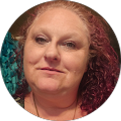 Profile photo of Alisha Ewalt