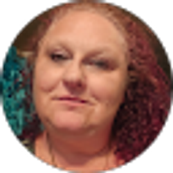 Profile photo of Alisha Ewalt