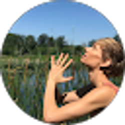 Profile photo of elle weberg