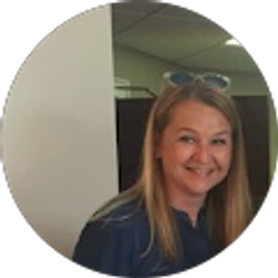 Profile photo of Amanda Lee