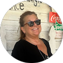 Profile photo of Shelby