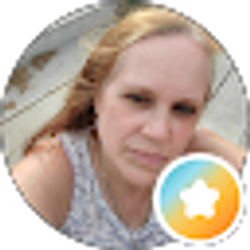Profile photo of Laura