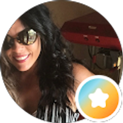 Profile photo of Laura Daniels