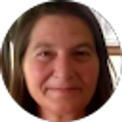 Profile photo of Becky Dearing