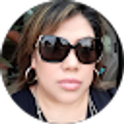 Profile photo of Carolina Estrada